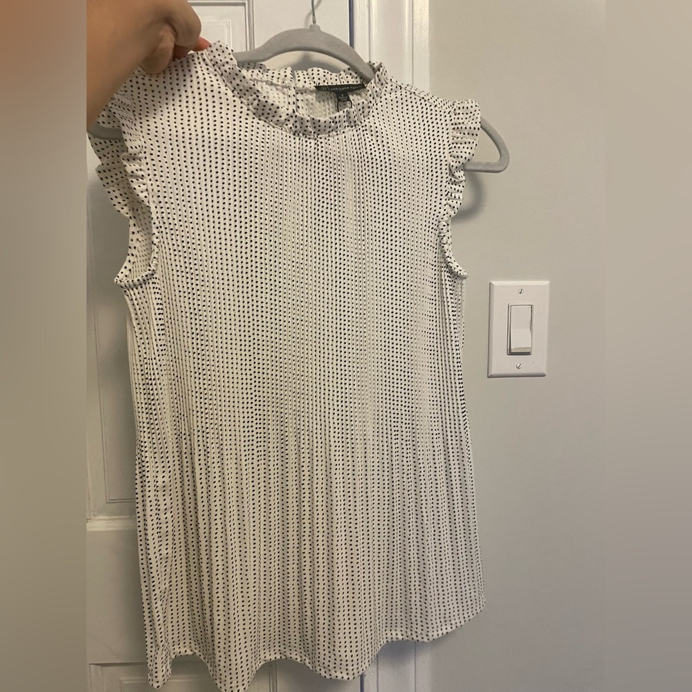 Adrianna pappel Polka dot top blouse black white size small. Excellent condition